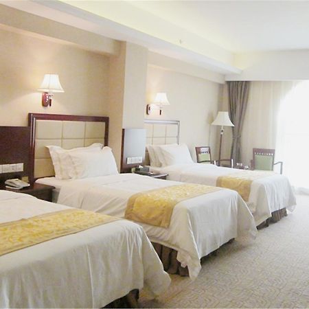 Vienna Hotel Ningbo Xiangshan Coach Terminal Экстерьер фото